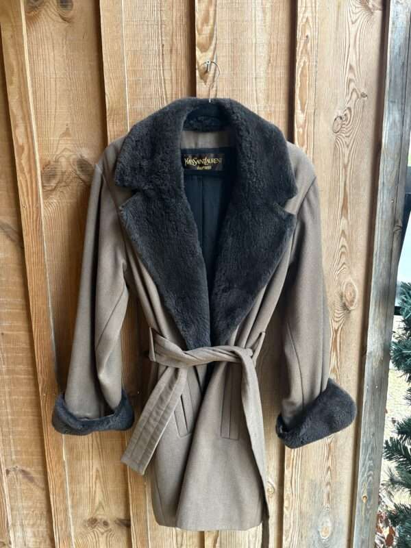Manteau Yves Saint Laurent